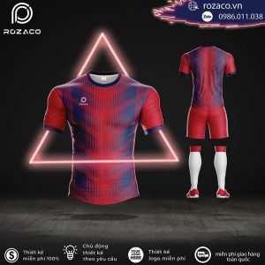 Áo bóng đá thiết kế 2023 màu đỏ không logo đặc biệt dưới đây chắc chắn rằng, đây sẽ là một phiên bản của thiết kế độc - lạ, đặc biệt và chất lượng mà chúng tôi đem đến cho bạn cũng vô cùng tuyệt vời.