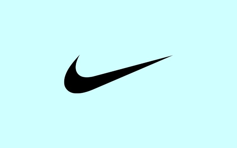 Áo bóng đá Chelsea Nike sẽ làm hài lòng ngay cả những khách hàng khó tính nhất. Chất liệu mềm mại, nhẹ nhàng và đường may tinh tế cho bạn sự thoải mái tốt nhất khi mặc. Hãy sắm ngay cho mình bộ đồ bóng đá tuyệt vời này để cổ vũ cho đội Chelsea yêu quý của bạn.