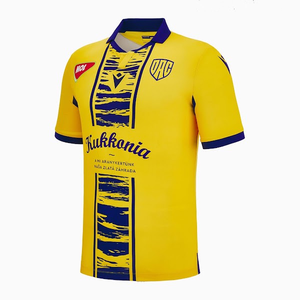 Mẫu áo bóng đá Dunajska Stred 2023 đã được phát hành ra thị trường. Với một giao diện vô cùng mới và đặc sắc. tạo độ hồi hộp hấp dẫn cho các fan hâm mộ.
