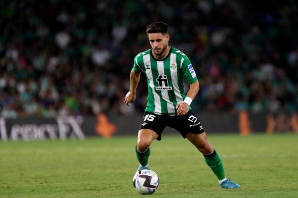 Hình ảnh Áo CLB Real Betis 2023 sân nhà