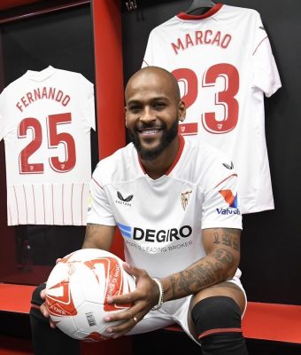 Được biết đến, nhà tài tợ áo bóng đá câu lạc bộ Sevilla 2022/23 chính là nhà tài trợ mới Degiro và cũng là lần đầu tiên họ có logo của họ trên ngực áo đấu 